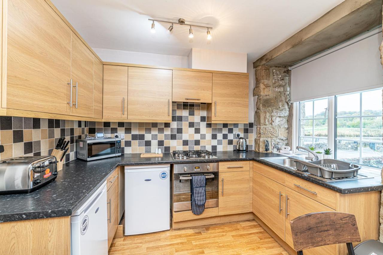 Scalebar Bridge End Mill Daire Settle Dış mekan fotoğraf